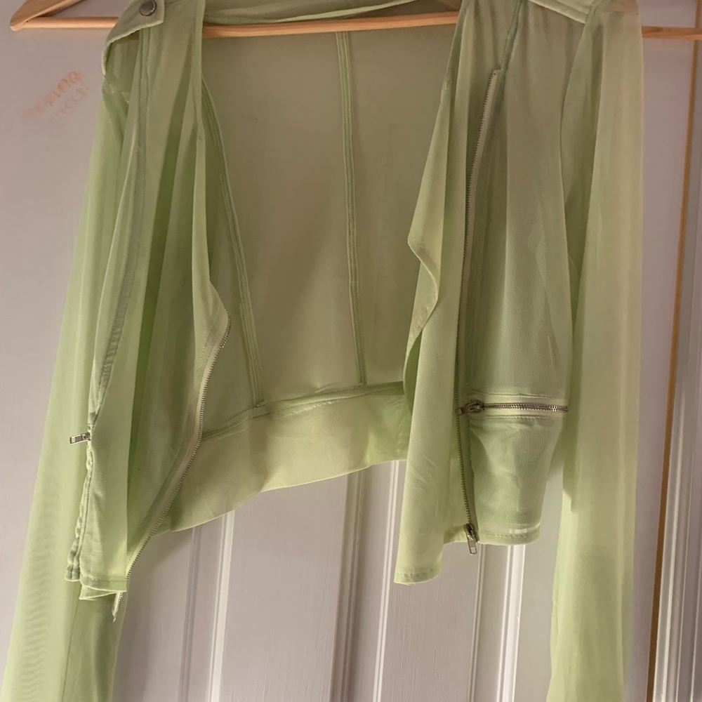 Uniq Jacket size small lightweight mesh lime green